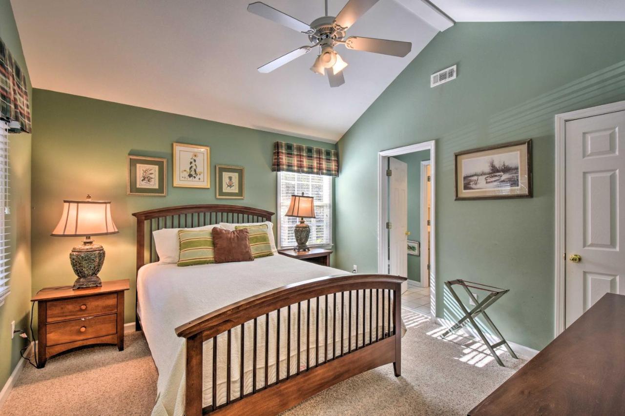 Lake Keowee Escape With Dock, Deck And Lake Access! Six Mile Exterior foto